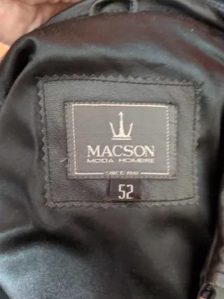 Chaqueta de Piel Negra ideal para estás fiestas
