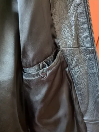 Chaqueta de Piel Negra ideal para estás fiestas