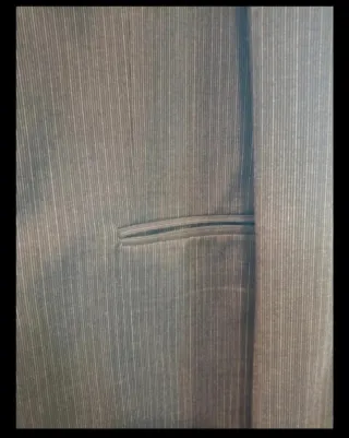 Giacca uomo nera con dettagli bianchi