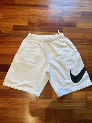 Pantalones cortos Nike blancos