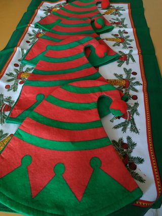 Elfo n.4 cappellini natalizi nuovi