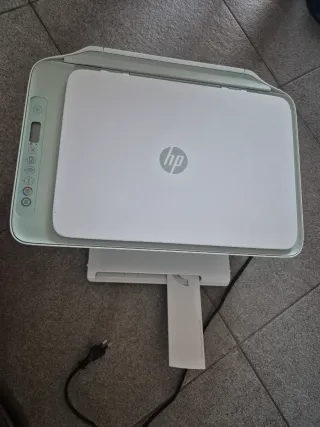 Stampante HP Deskjet 2722E Wireless
