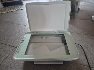 Stampante HP Deskjet 2722E Wireless