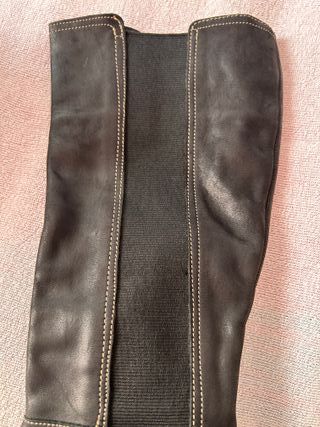 Stivali neri punta tonda con tacco