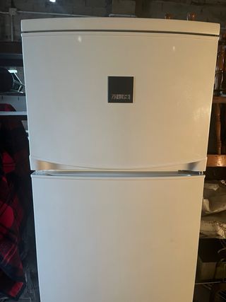 Nevera Zanussi