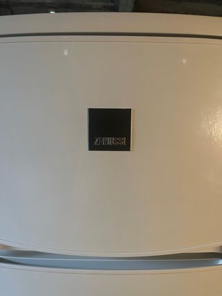 Nevera Zanussi
