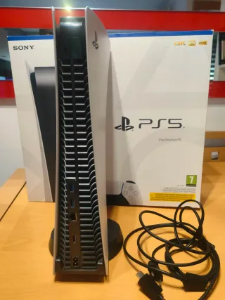 Consola PS5 con Lector + 3 Juegos compatibles