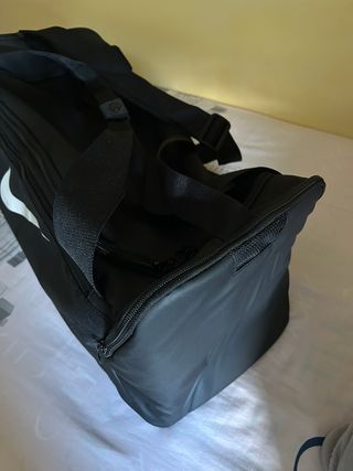 Bolsa de deporte Nike negra