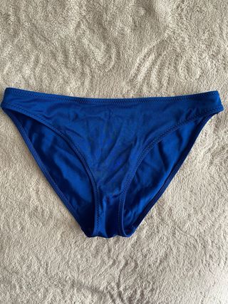 Bikini azul electrico