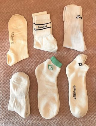 Calcetines deporte varias marcas.