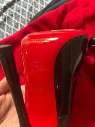 Zapatos Louboutin Tacón Alto Charol Negro