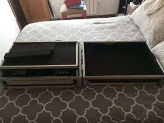 Controladora DJ Traktor Kontrol S4