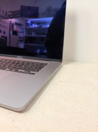 MacBook Pro 16 i9 / 1TB