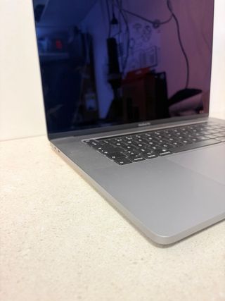 MacBook Pro 16 i9 / 1TB