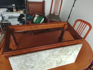 Tavolino in marmo e legno