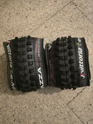 Cubierta Vittoria Barzo Graphene 29x2.4