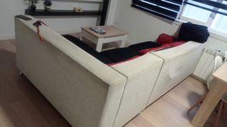 Sofá modular tela negro y rojo