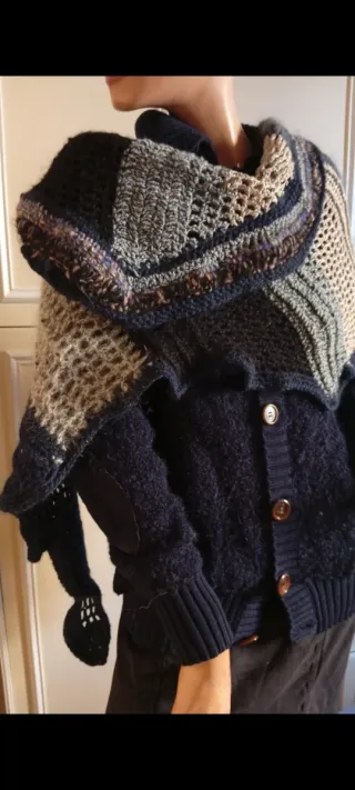 Maxi sciarpa in lana , articolo artigianale