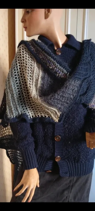 Maxi sciarpa in lana , articolo artigianale