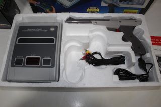 2 Consolas Clónicas 8-BIT Nippon'do Y YESS