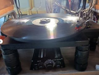 2 Tocadiscos y 1 Tableta Gráfica, LOTE COMPLETO