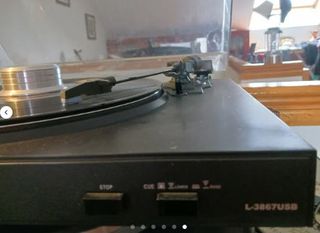 2 Tocadiscos y 1 Tableta Gráfica, LOTE COMPLETO