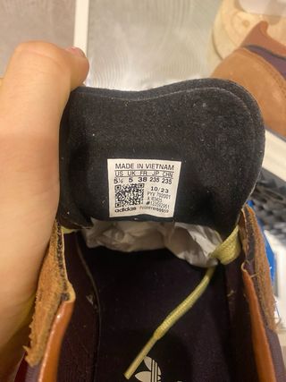 Zapatillas Adidas SL72 Marrones y Amarillas