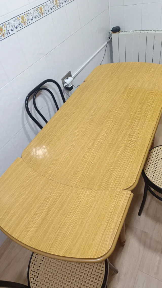 Mesa de cocina extensible madera