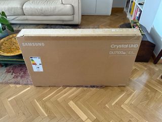 Samsung Crystal UHD DU7100 43