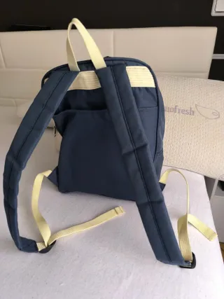 Mochila Reebok Azul y Beige