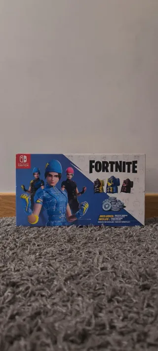 Nintendo Switch Edición Fortnite + Accesorios