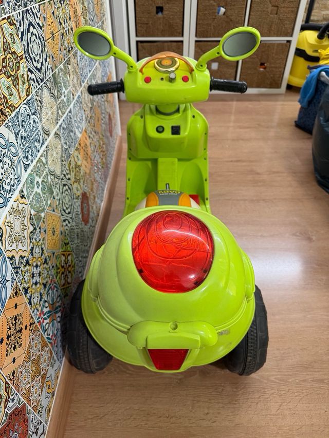 Moto Eléctrica Infantil Batería
