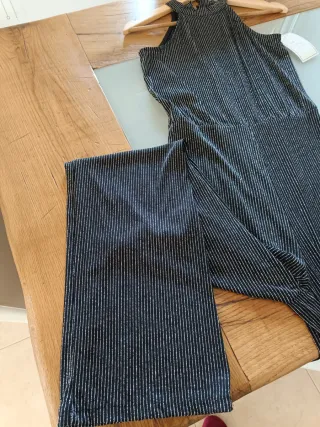 Mono largo sin mangas brillante