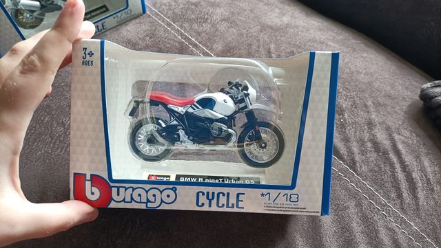 Bburago BMW R nineT 1:18
