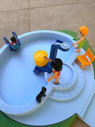 Playmobil Piscina con figuras y perro