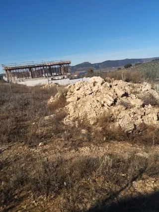 Tierra de tosca para construcción