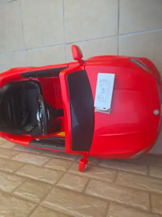 Coche eléctrico infantil Mercedes AMG