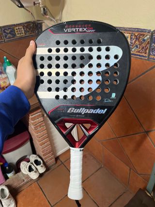 Pala Bullpadel Vertex 04 Comfort 2024
