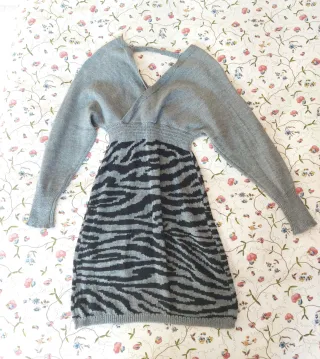 Pack 1 vestido y 1 mono corto