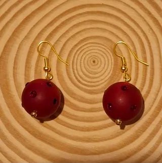 Pendientes burdeos de bolas grandes