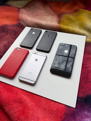 Lote iPhone PER RICAMBI