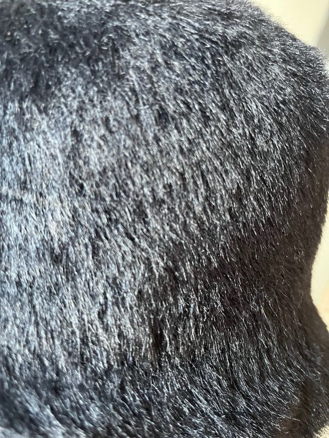 Sombrero bucket pelo negro