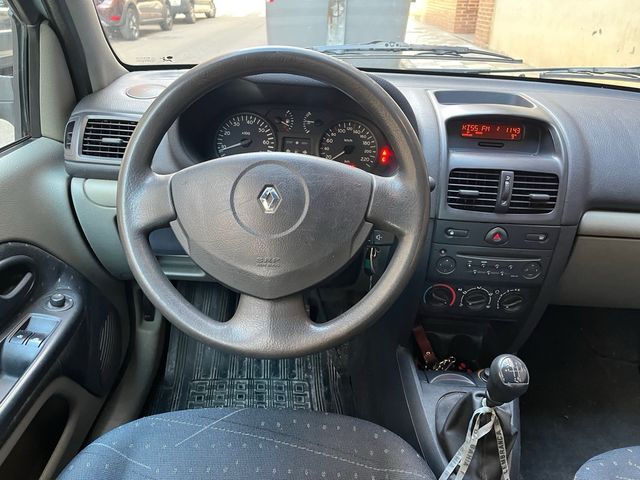 Renault Clio *Unico Propietario*