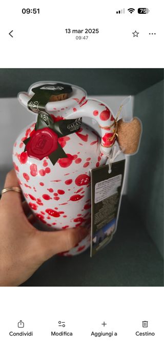 Oliera in ceramica bianca e rossa