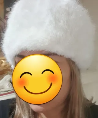 Cappello colbacco pelliccia sintetica bianco