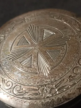 Caja colgante de Plata con grabado