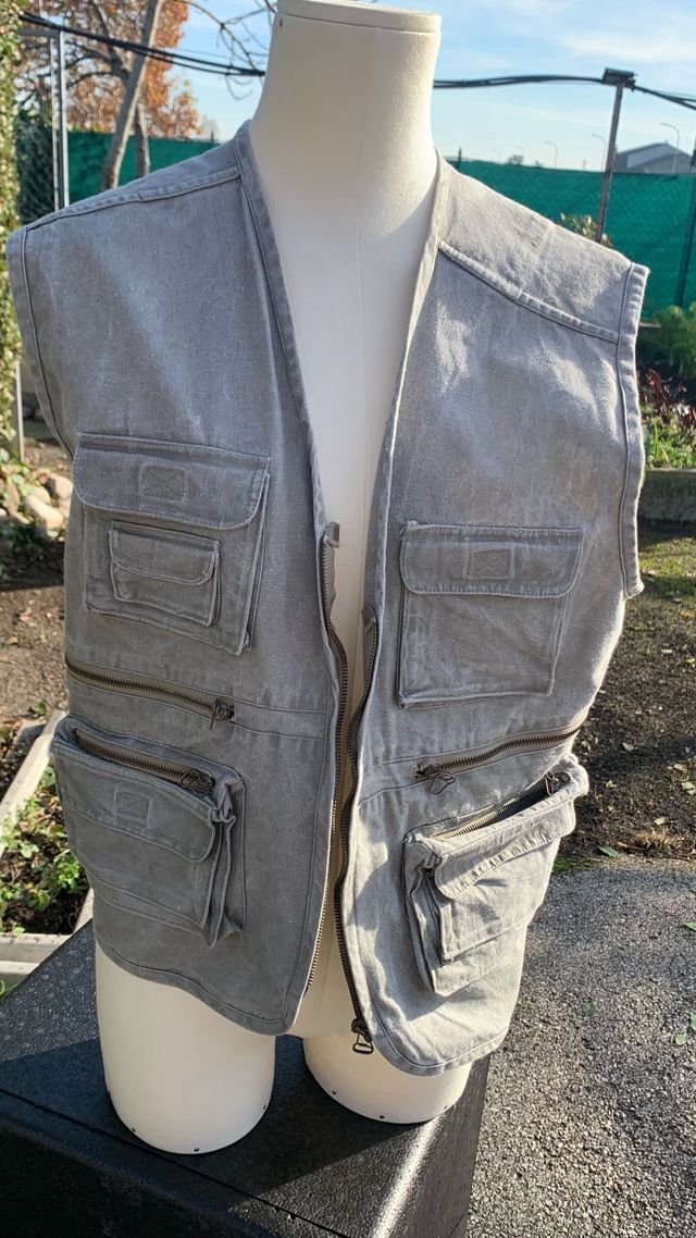 Gilet da caccia multitasche grigio