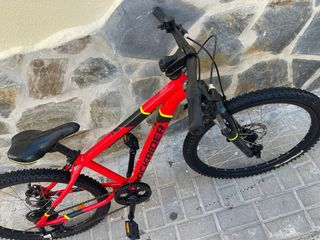Bicicleta Montaña Rockrider Roja