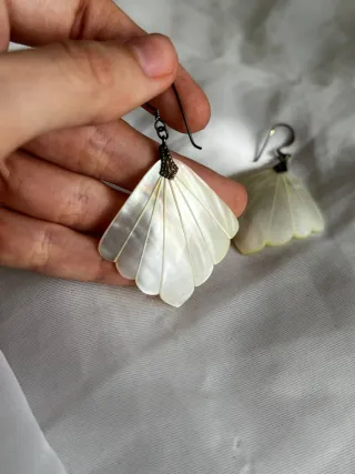 Pendientes antiguos madreperla