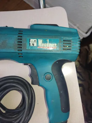 Taladro percutor Wesdman